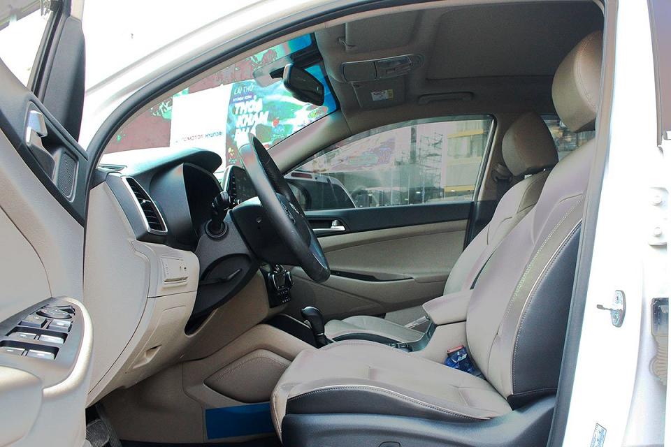 Giá xe Tucson tại Quảng Ninh 14 cửa Tucson