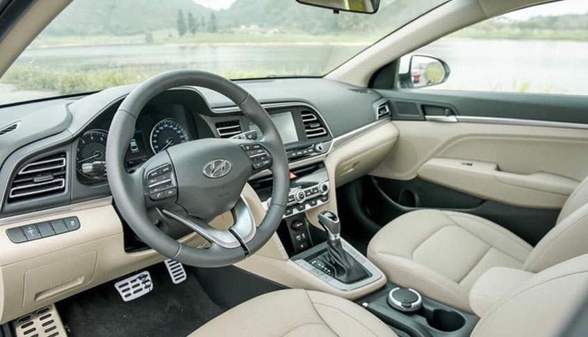 Nội thất xe hyundai Elantra Mới