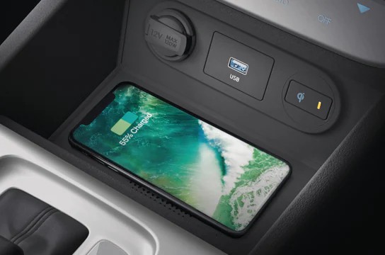 Interior Wireless Smartphone Charger 1